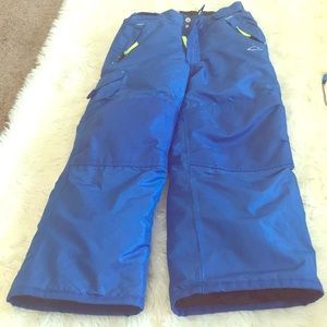 New snow pants for kids 4-6 years